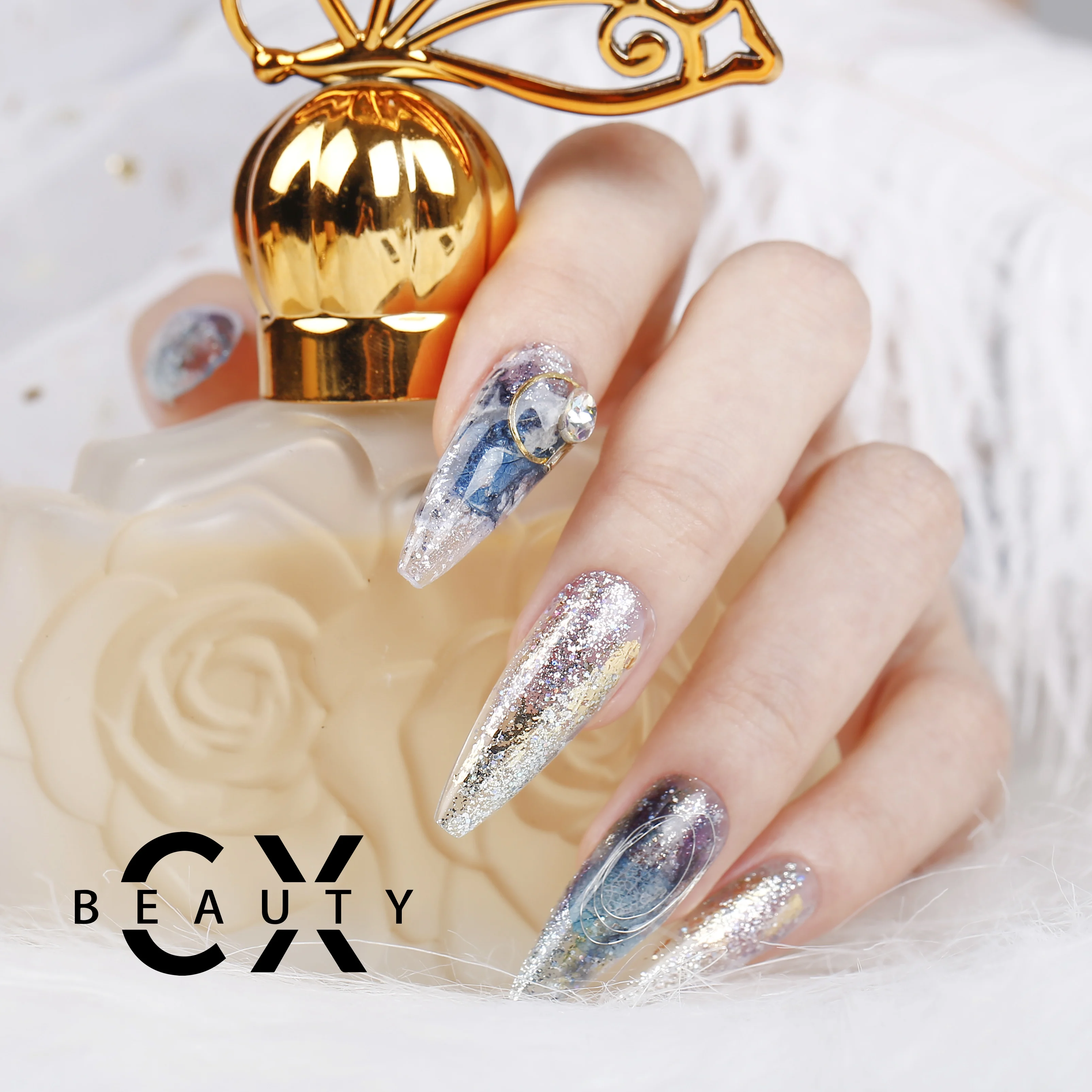 New Fashion Product With Glitter Super Shiny Effect Magic Platinum Gel For Nail Salon Without HEMA